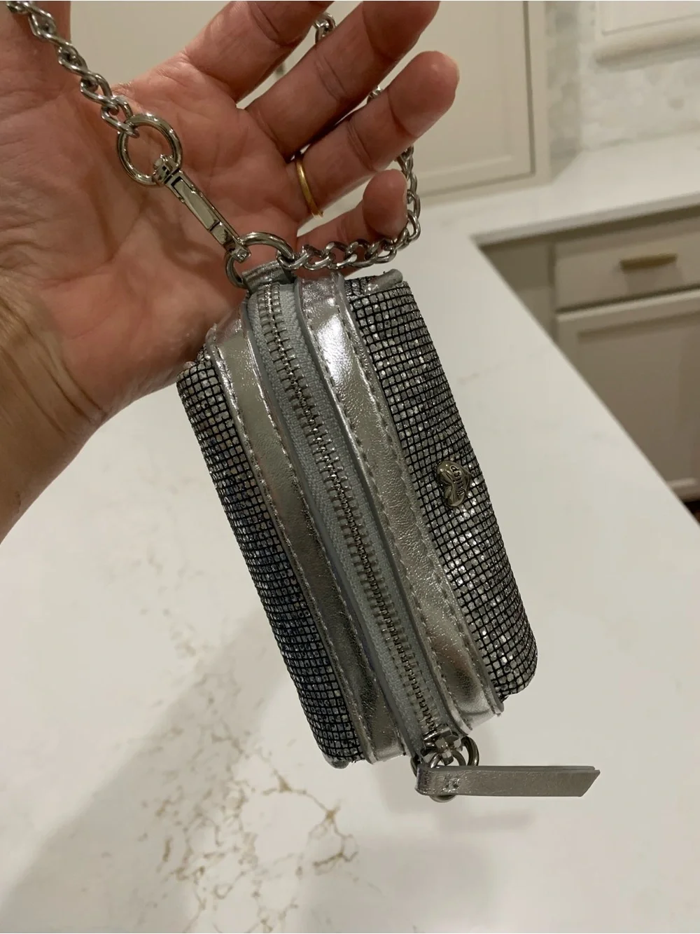Juicy Couture Silver Barrel Coin Purse with Silver chain - Picture 8 of 12